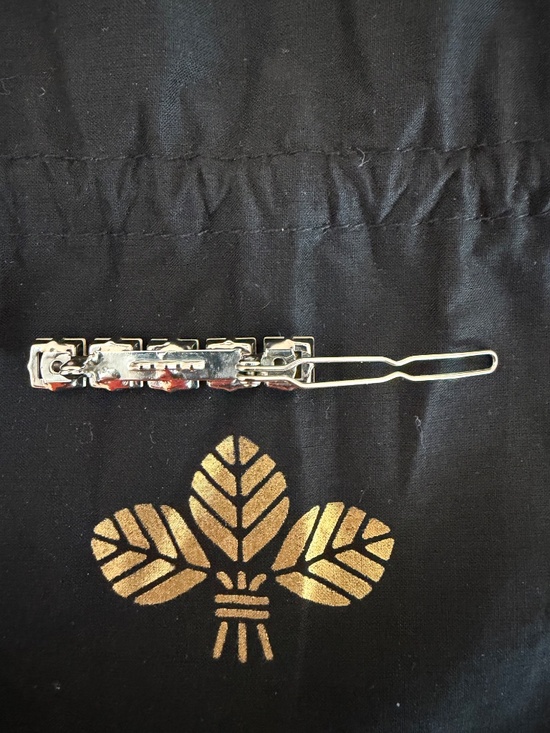 L. Erickson / France Luxe Crystal Hair Barrette